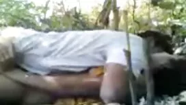 Sexy bionda dito leg ...