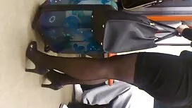Il ragazzo strappò i ...