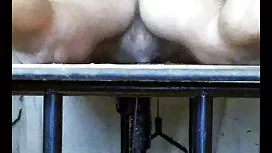 La ragazza è stata t ...