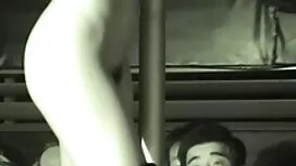 L'uomo si rivolse a  ...